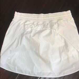 Lululemon Athletica Hotty Hot High Rise White Skort 10